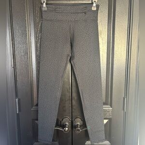 Nancy Rose Performance Gray Patterned Leggings